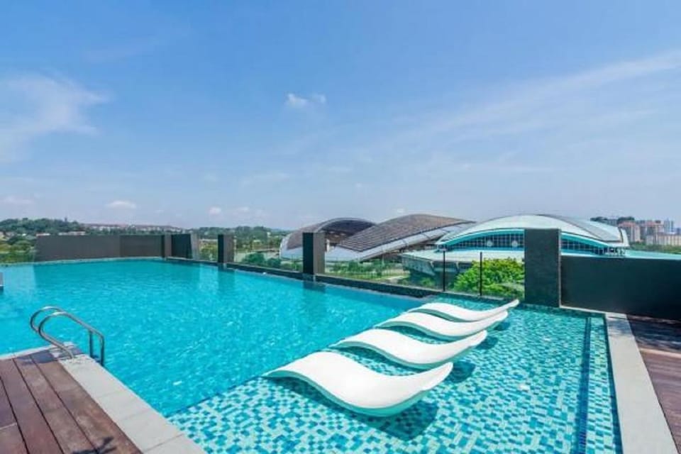 ALWAYS WELCOME @ EMIRA RESIDENCE - Vibrant & Cosy Apartment in Selangor, Malaysia