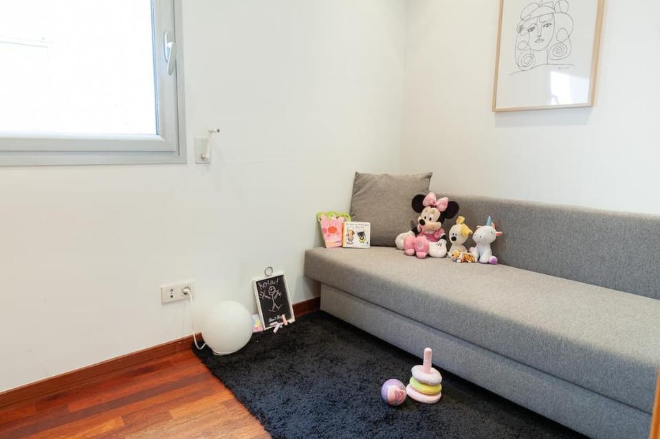 MARIA · Stylish 2 BR apartment with private roof terrace Apartment in Barcelona