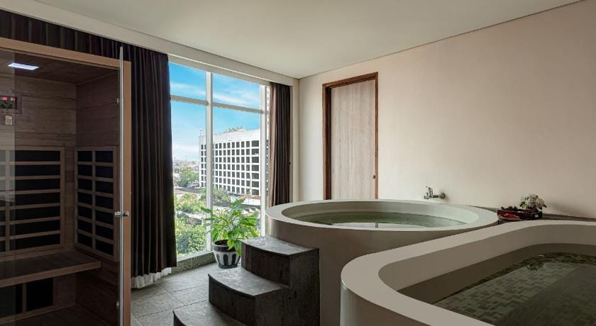 Goldvitel Hotel Hotel in Surabaya