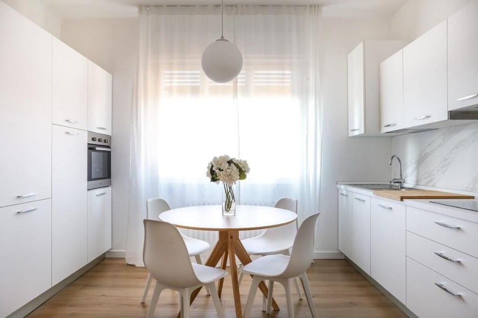 Tommy's Flat Apartment in Venice