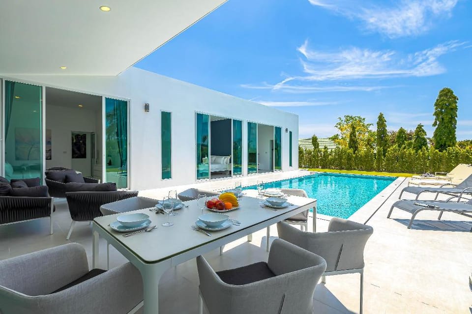 Harmony Villa 5 Bedroom Modern Pool Villa (KH-A7) Villa in Nong Kae