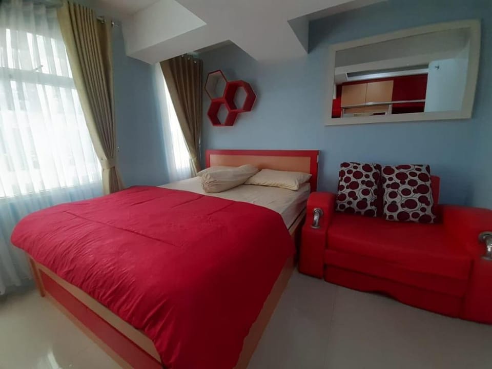 Studio Jarrdin Cihampelas Clean Cheap Cozy by Revi Apartment in Bandung