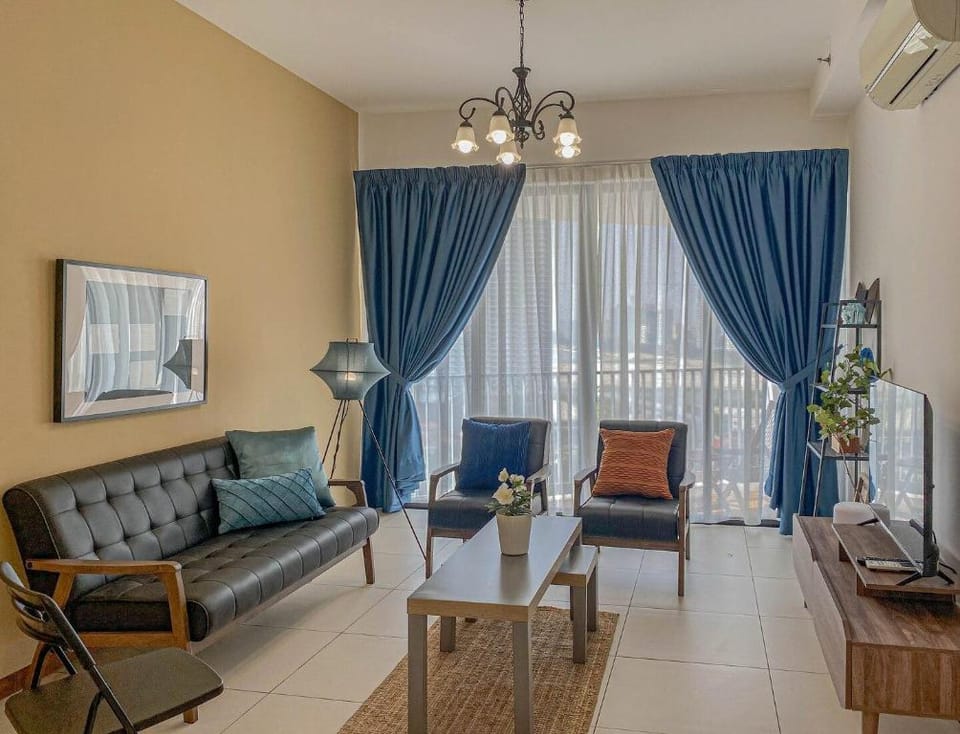 The Landmark Mid Century Retro Merveilles Seaview Apartment in Tanjung Bungah