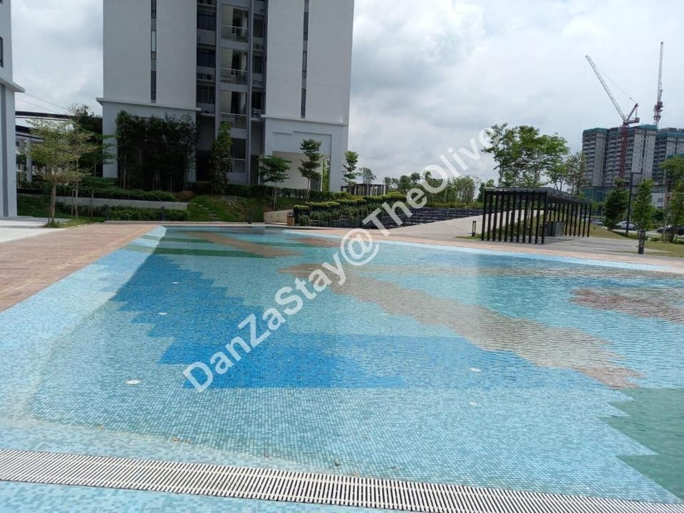 DanZaStay@TheOlive - nearby KLIA Apartment in Selangor, Malaysia