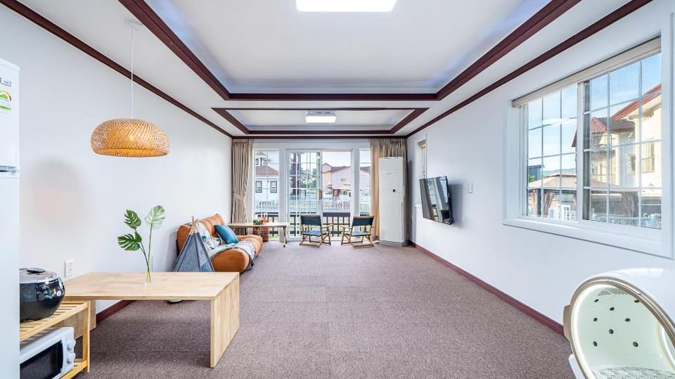 Gyeongju Glam Dog Bed and Breakfast in South Korea