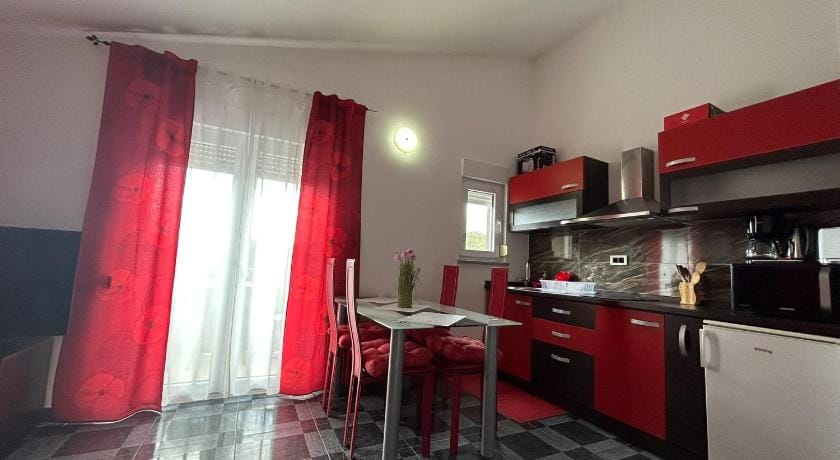 Apartmani Nada Hotel in Fažana