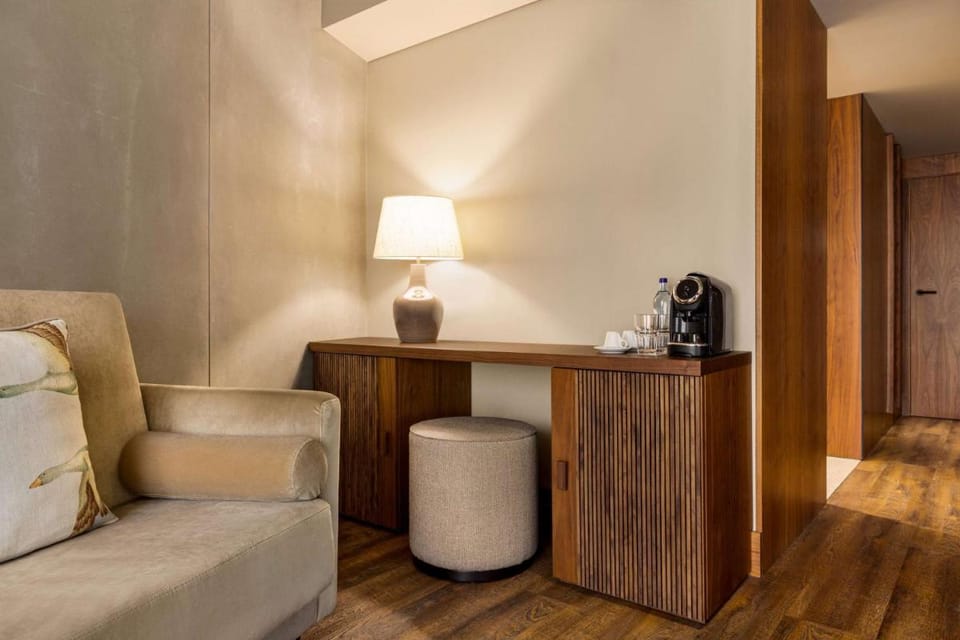 Fontinha Porto a Trademark Collection by Wyndham Hotel in Porto