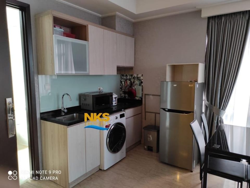 Apartemen Menteng Park , Tower Emerald Apartment in Jakarta