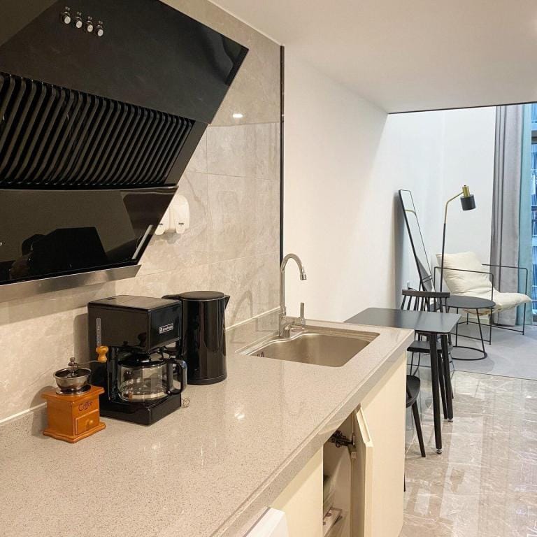 Taeri And House【复式公寓】｜ins现代风Loft｜千灯湖｜佛山｜广州｜祖庙｜近地铁 Apartment in Guangzhou