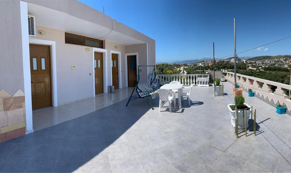 Villa Kappa + Parking Villa in Ksamil