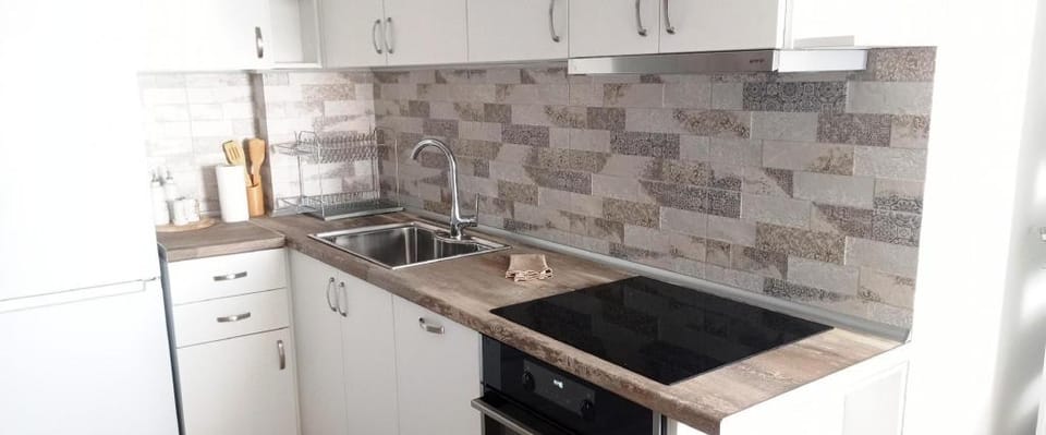 Three bedroom apartment sea Holidays in the center of Burgas Apartment in Burgas