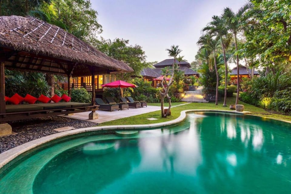 Villa Pangi Gita |3BR Cascading Gardens & Pool Villa in North Kuta