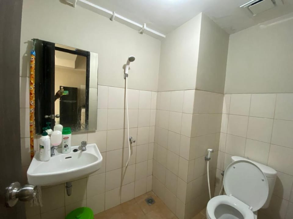 Montblanc Apartemen BTC City by Happy Room's Apartment in West Java
