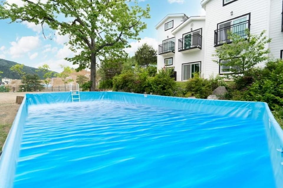 Hongcheon D-day pension&camping Bed and Breakfast in Gyeonggi-do