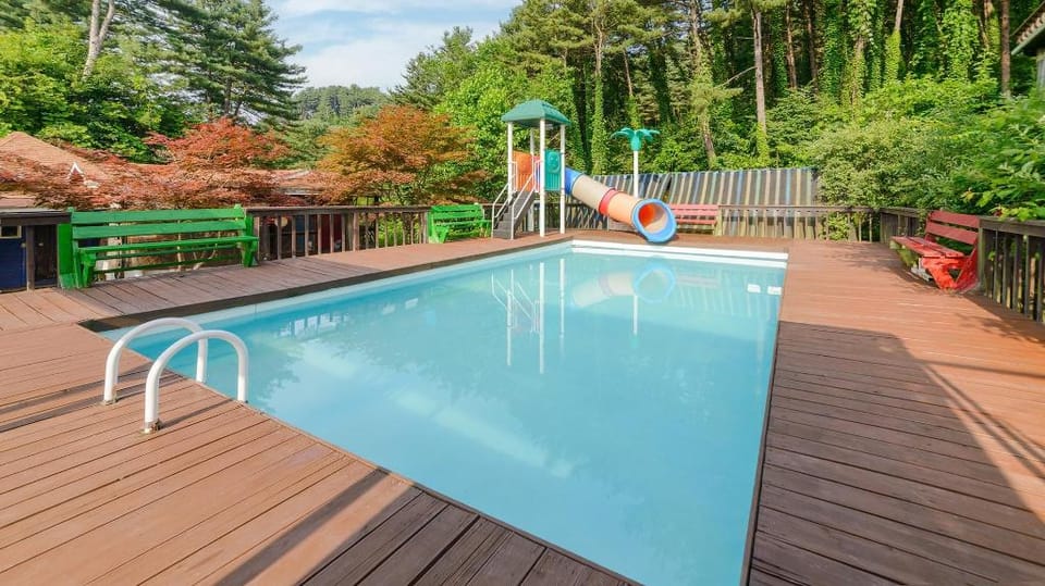Gapyeong Benest Pension Bed and Breakfast in Gyeonggi-do