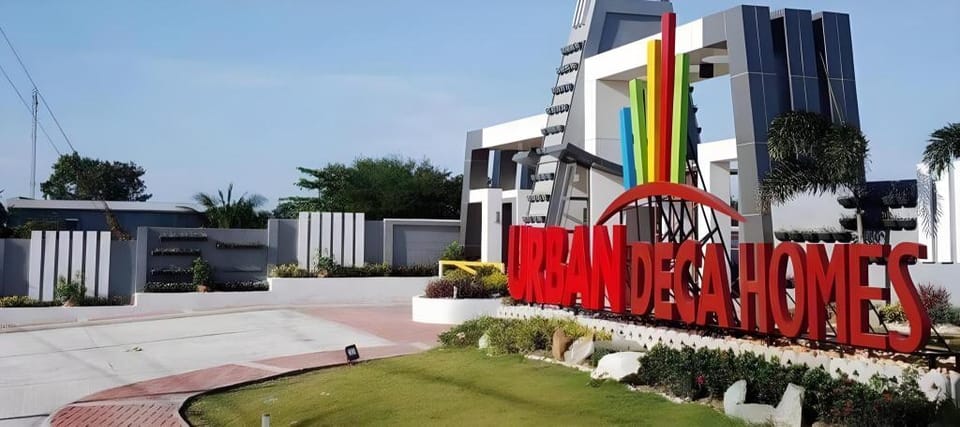 Marilao Staycation at Lauren's Crib FREE PARKING Apartment in Region of Manila