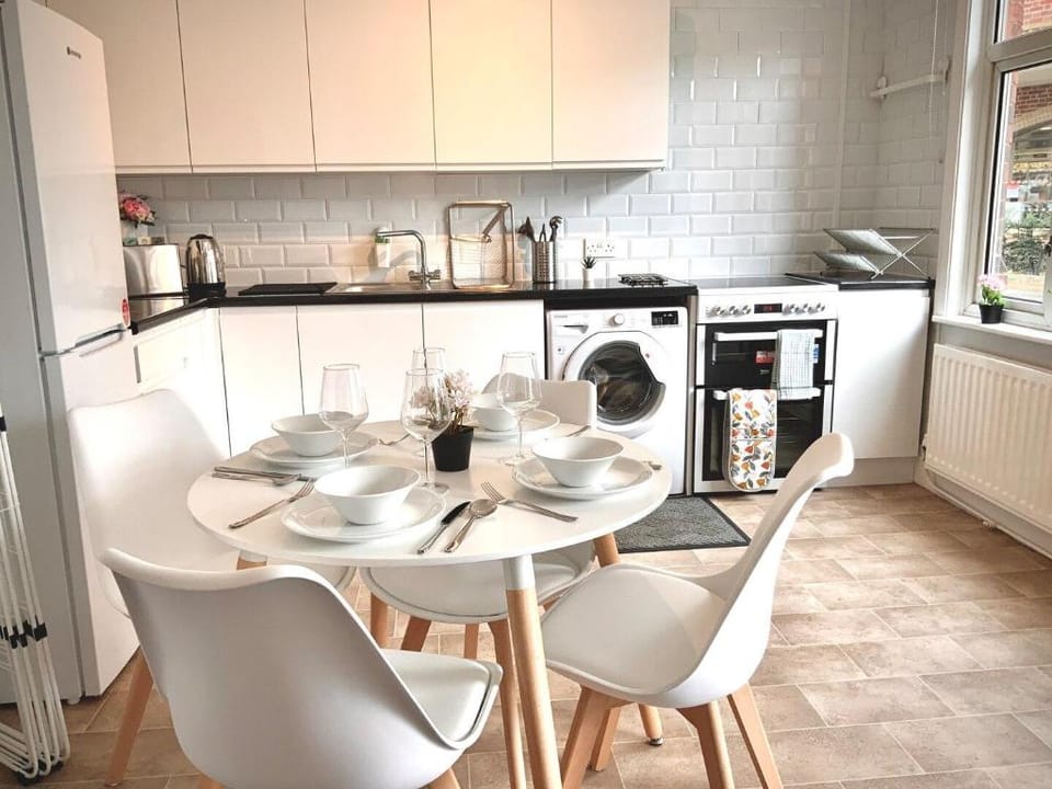 Monthly Discounts Available 15-20% Apartment in Uttlesford
