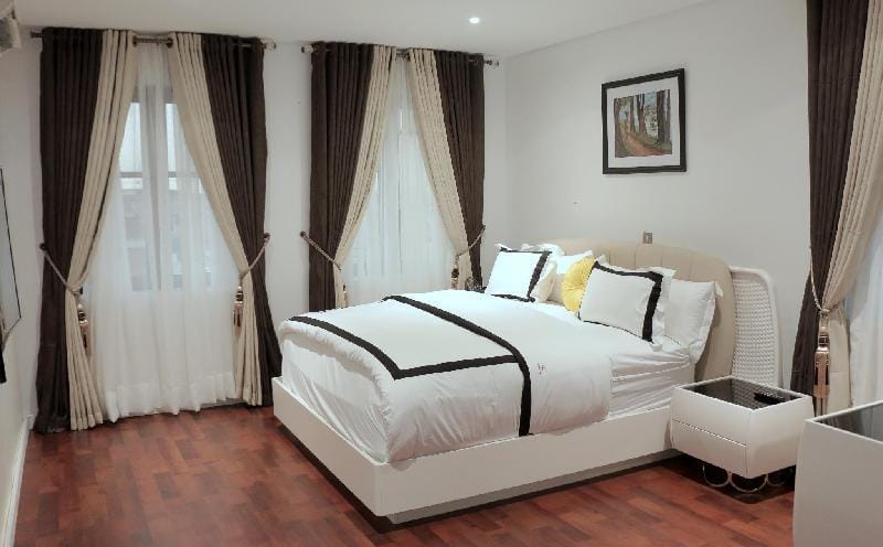 Crystal House Shortlets Apartment in Lagos