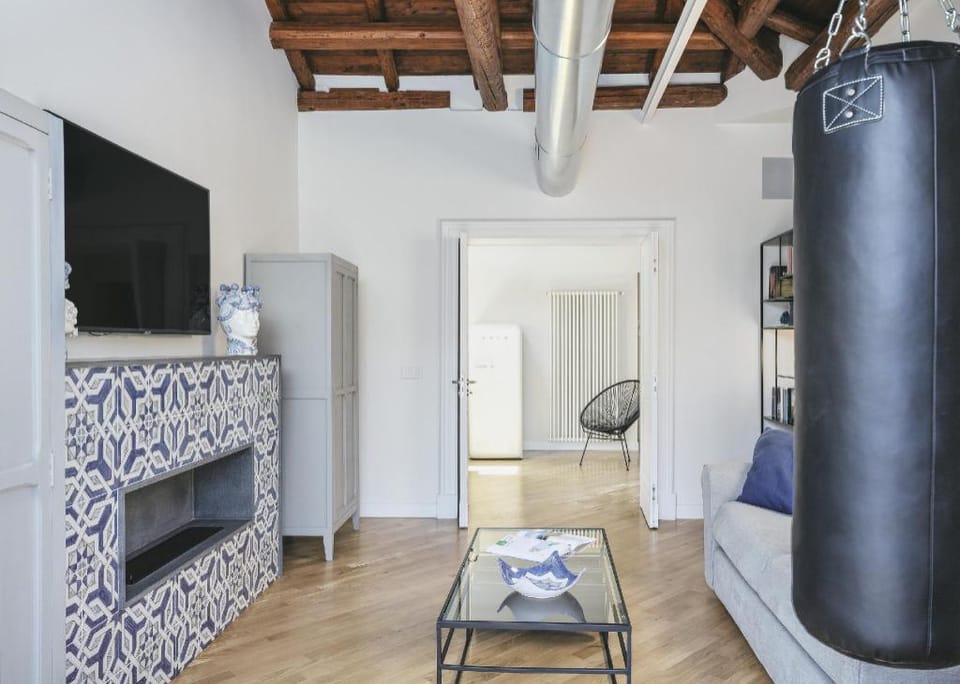 The Silver Lava Apartment in Catania
