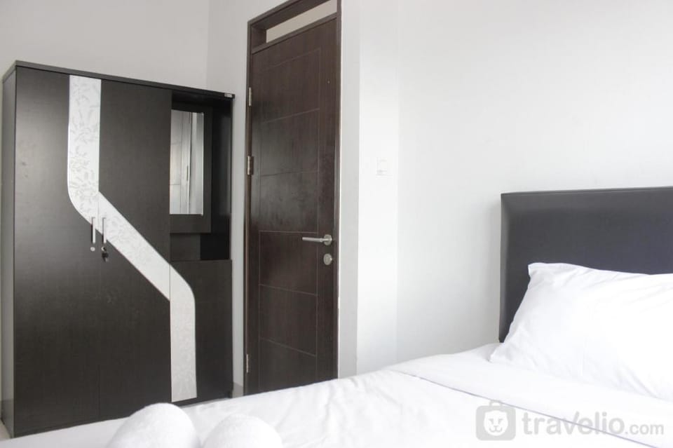 Comfy 2BR Mekarwangi Square Cibaduyut By Travelio Apartment in Bandung
