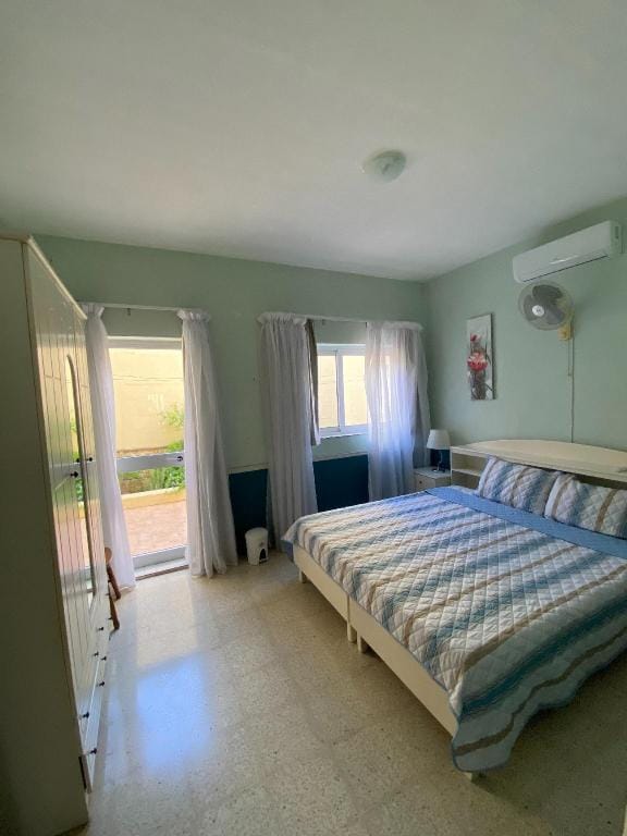 Ground Floor Maisonette In Birzebbugia Vacation rental in Malta