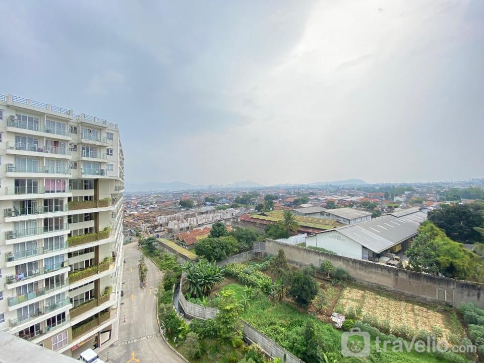 Modern & Cozy 2BR at Gateway Pasteur By Travelio Apartment in Bandung