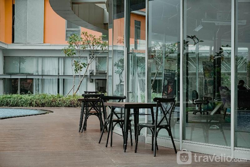 New Furnish 1BR Pejaten Park Residence By Travelio Apartment in South Jakarta City
