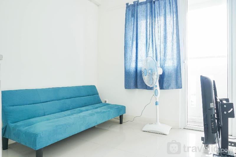 Cozy and Simply 1BR Green Pramuka By Travelio Apartment in Jakarta