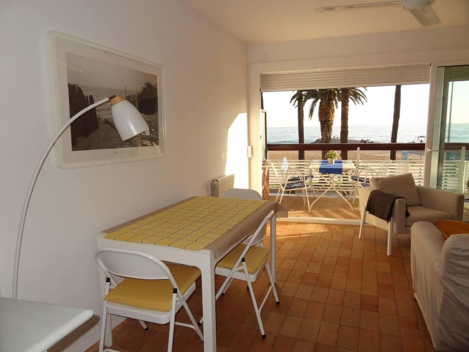 Frente Al Mar Recien Reformado, Penelope Apartment in Sitges