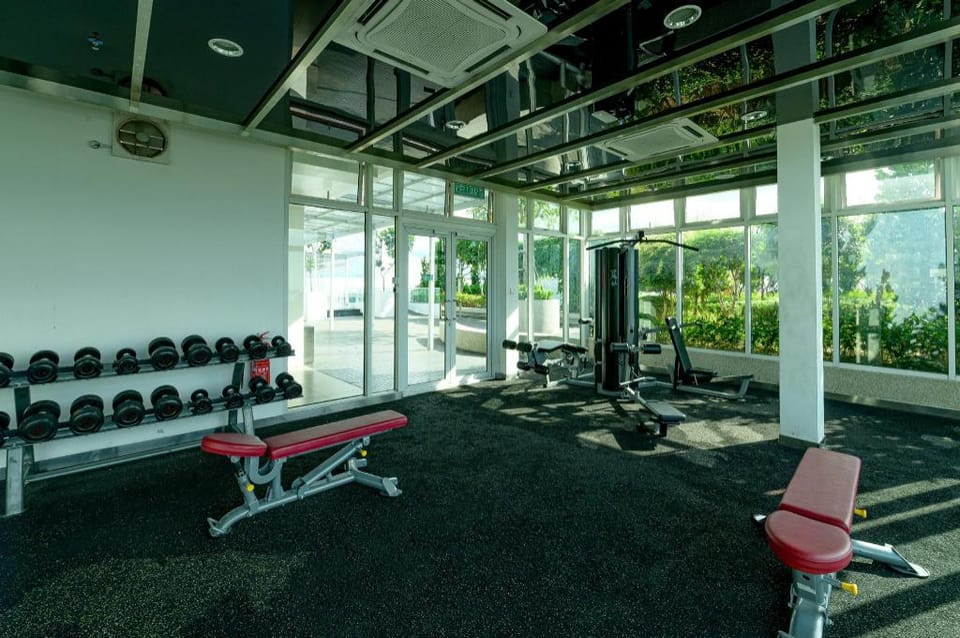 LSS Home Stay@ Sutera Avenue Top Floor 10 pax  Apartment in Kota Kinabalu