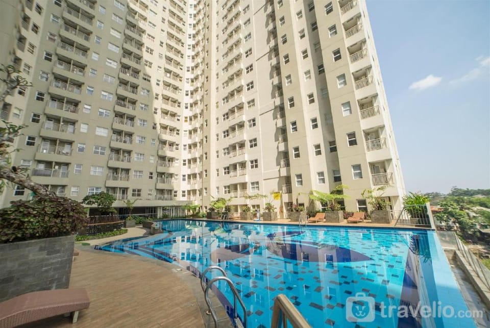 Pleasant 1BR at Parahyangan Residence By Travelio Apartment in Parongpong