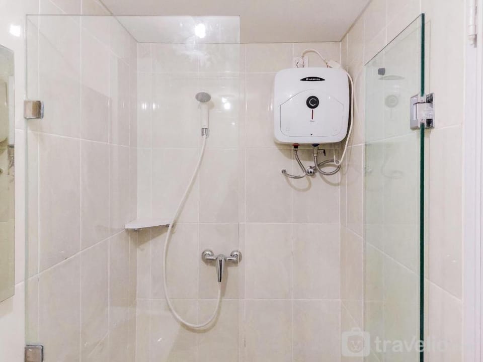 Comfort Studio MTown Residence Serpong By Travelio Apartment in West Java