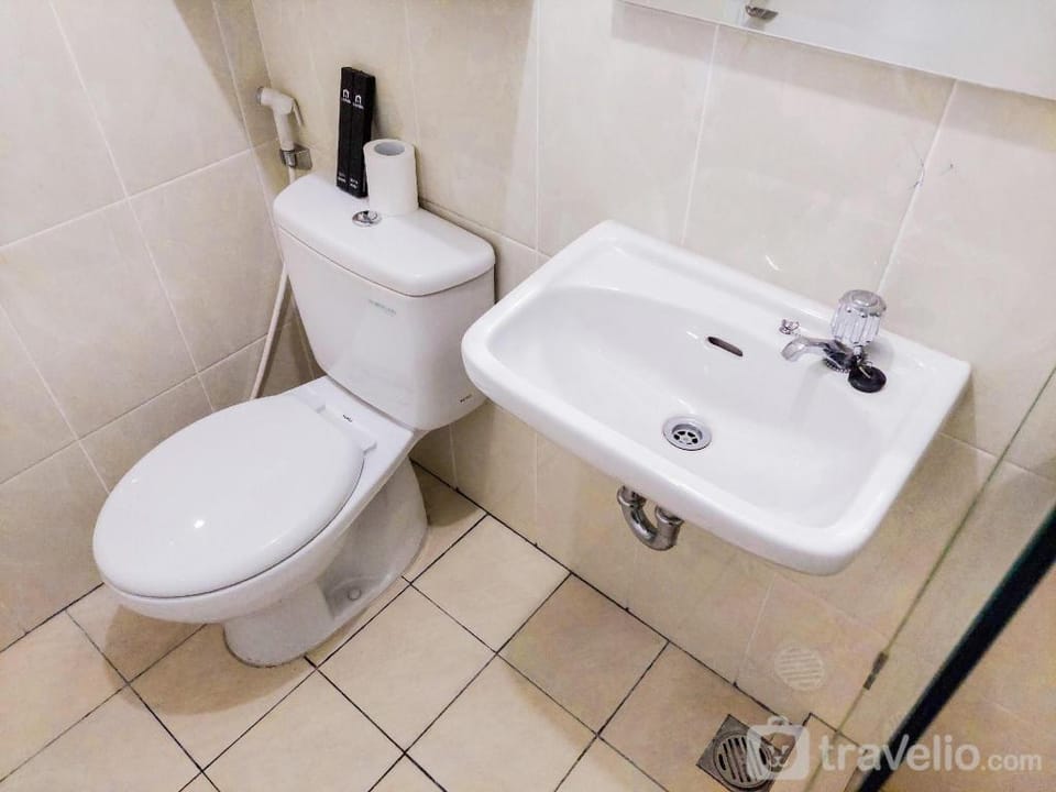 Comfort Studio MTown Residence Serpong By Travelio Apartment in West Java