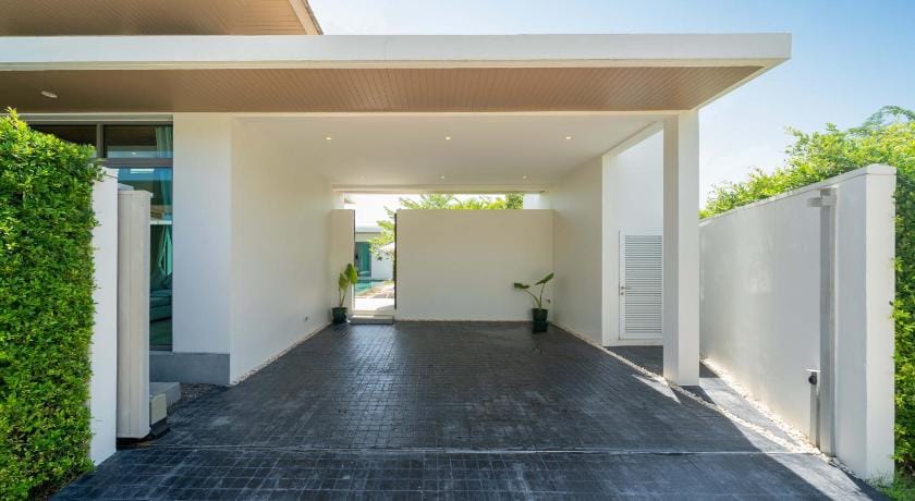 Shambhala Grand Villa Phuket - Private Pool Villas by Escape Villas Hotel in Choeng Thale