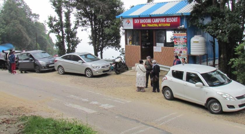 Dev Bhoomi Camping Resort Kanatal Campground/ 
RV Resort in Uttarakhand
