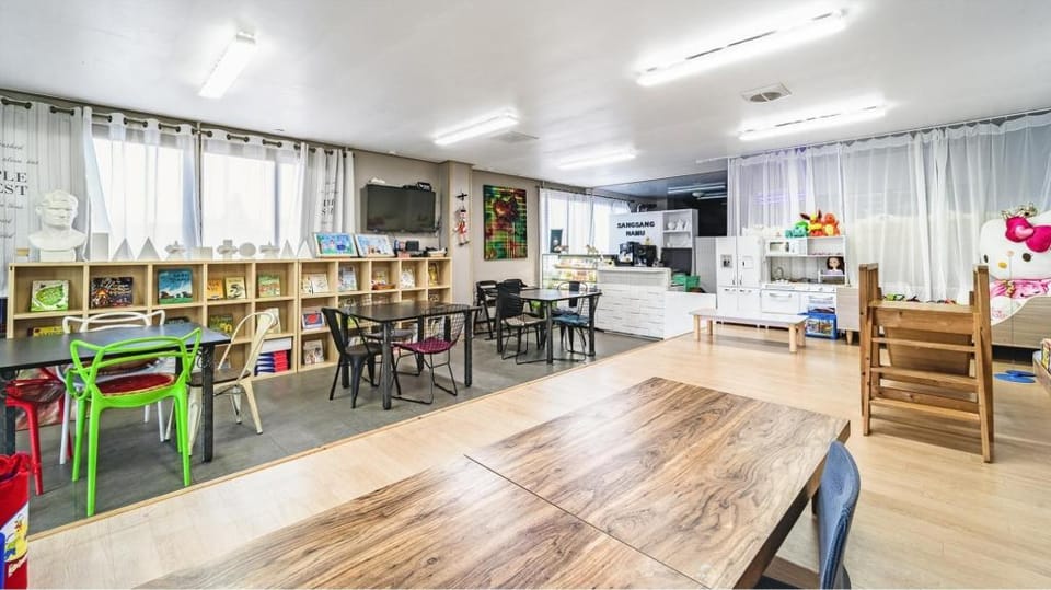 seogwipo sangsangnamu kiz pension Bed and Breakfast in South Korea