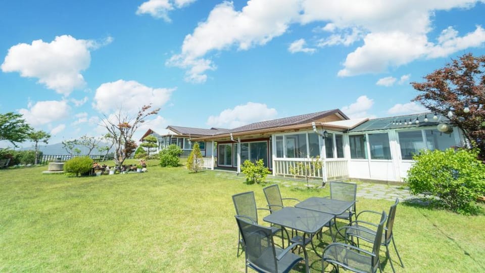 Ganghwa badajeongwon pension Bed and Breakfast in Gyeonggi-do