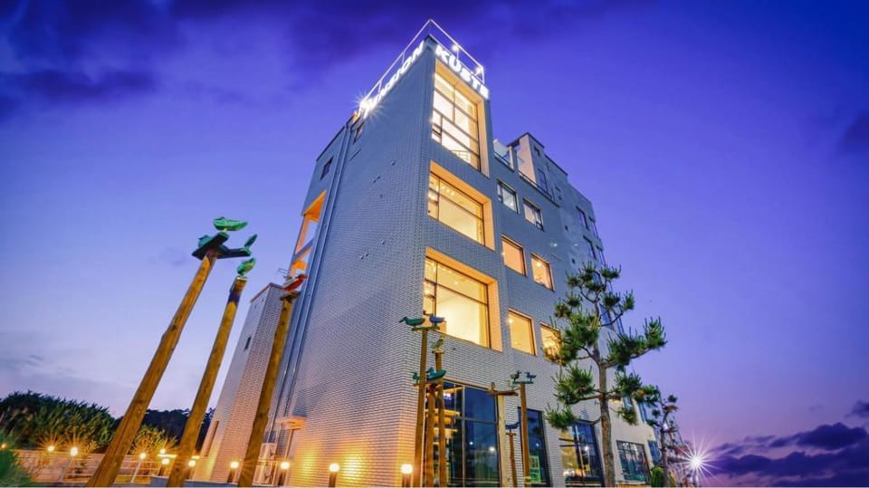 Gangneung Kwiseute Spapension Bed and Breakfast in South Korea