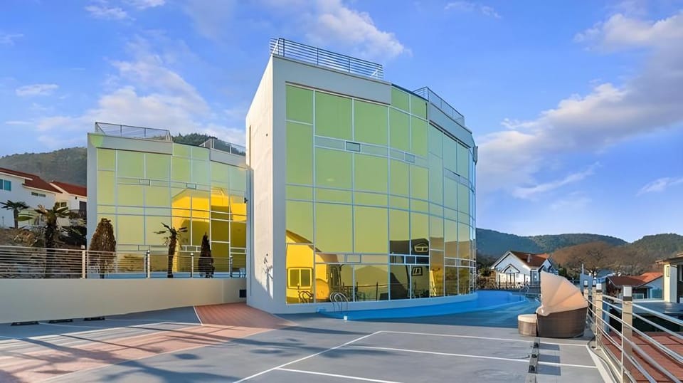 Harbor Resort Bed and Breakfast in South Korea