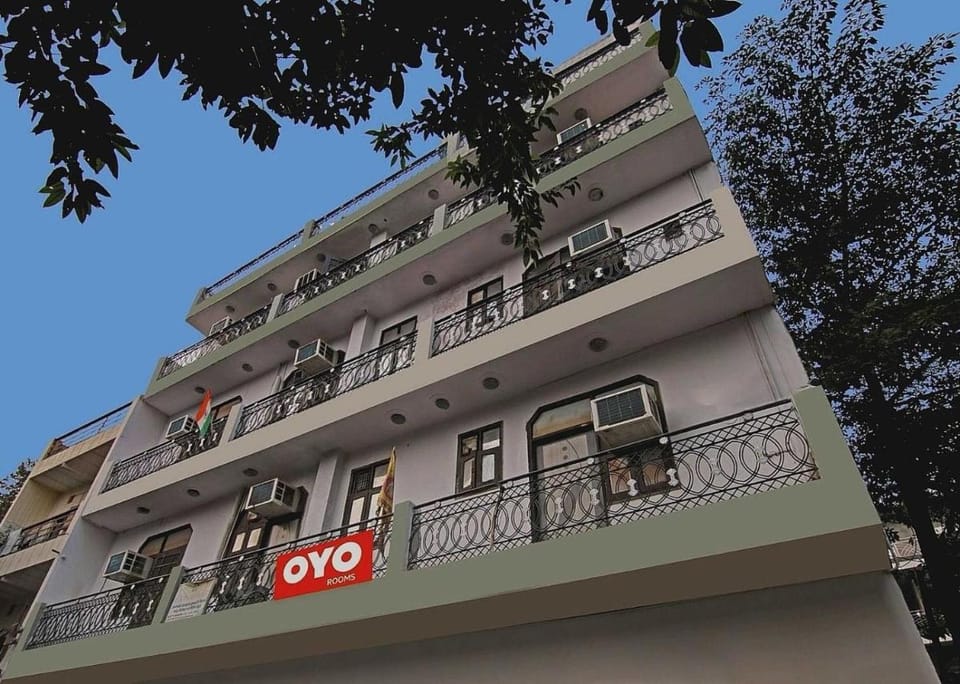Hotel O Decent Hotel in Delhi