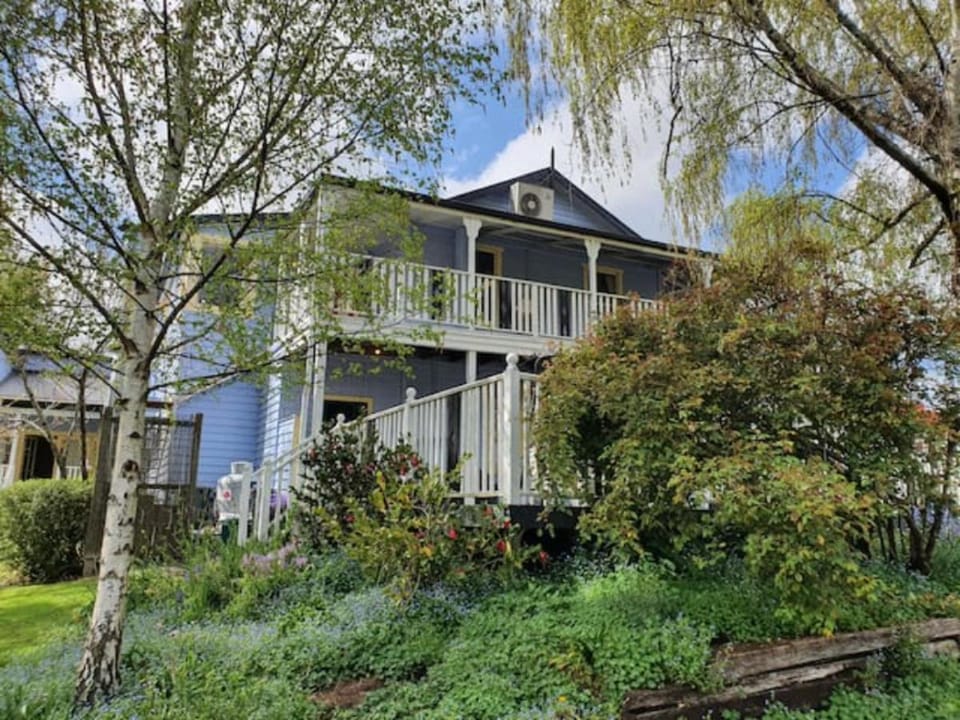 Wandering Trout - Gourmet Stays Lodge in Mole Creek