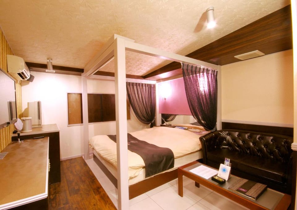 GLAMROSE -Adult Only Motel- Hotel in Kanagawa Prefecture