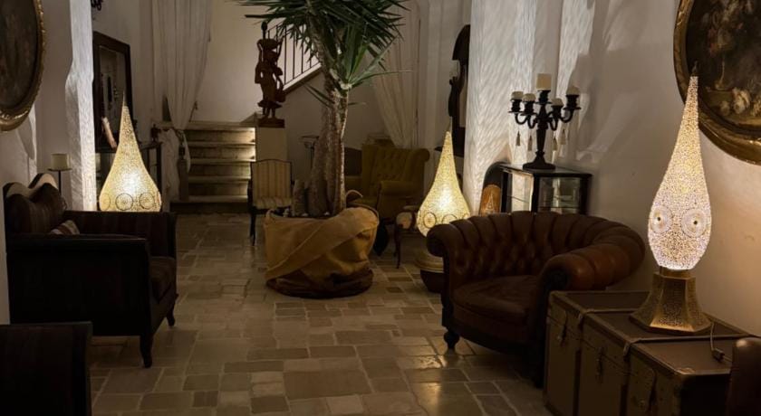 Palazzo NUR Luxury Rooms Hotel in Gallipoli
