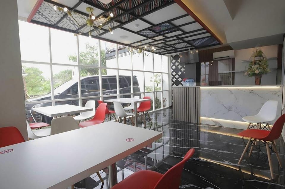 Front One The Andia Boyolali Hotel in Indonesia