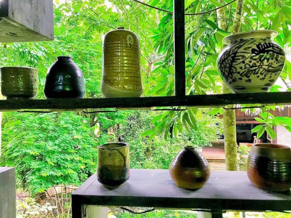 Mường Retreat - Hoa Mai Room with Cultural and Artistic Essence, Hoa Binh Vacation rental in Laos