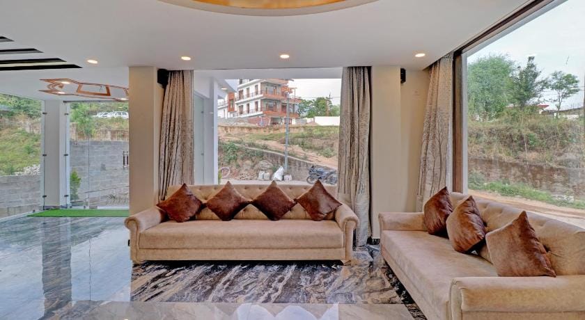 Treebo Ortus Residency Hotel in Punjab, India