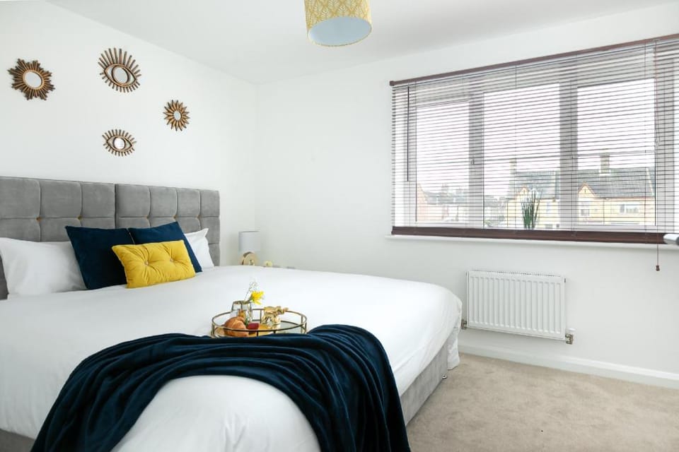 KVM - Thorpe House Apartment in Huntingdonshire District