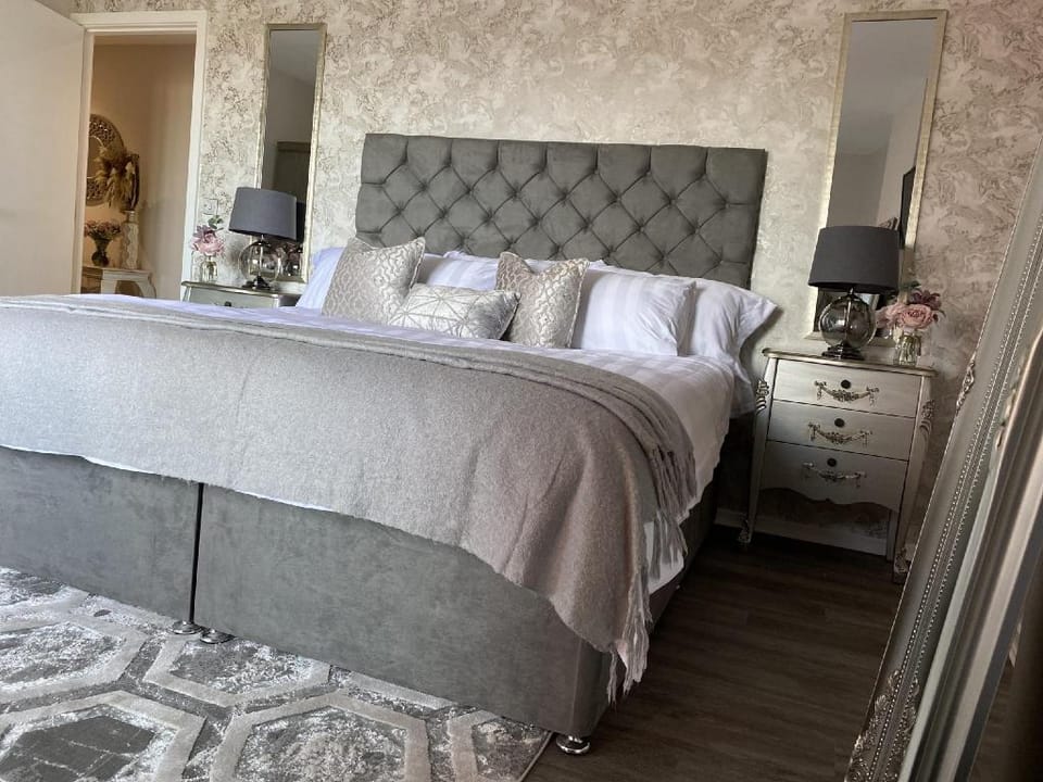 Hideaway Bay Apartment in Wales