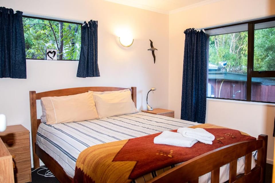 Waters Edge Golden Bay Vacation rental in Tasman District, Tasman, New Zealand