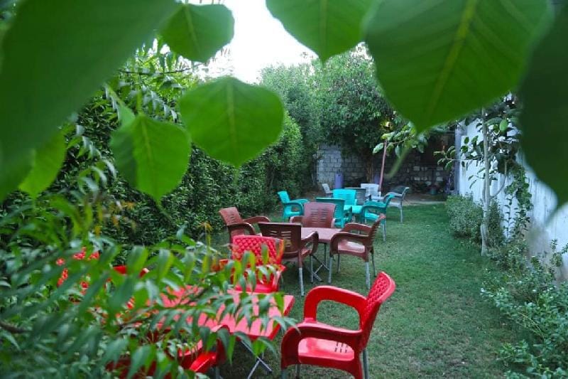 LUXURY INN - DELUXE ROOM Vacation rental in Karachi